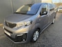 Peugeot e-Expert DC 75 kWh (Stoelverwarming - 2x Schuifdeuren - Keyless Entry - Laadruimte betimmering - Automatische Airco - Navigatie - Parkeersensoren V+A - Apple Carplay)