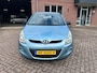 Hyundai i20 1.2i DynamicVersion//Nieuwe APK bij aflevering