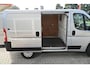 Peugeot Boxer 330 2.0 BlueHDI L1H1 Premium Pack
