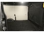 Ford E-Transit L2H2 68 kWh 184PK | Snelladen | SOH 97% | Clima | Cruise | Carplay | 3 Zits | Navi | Parkeersens.