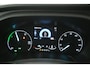 Ford E-Transit L2H2 68 kWh 184PK | Snelladen | SOH 97% | Clima | Cruise | Carplay | 3 Zits | Navi | Parkeersens.