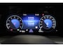 Volkswagen Golf 1.0 eTSI | PDC | Stuur- en stoelverwarming | Apple CarPlay