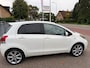 Toyota Yaris 1.3 VVTi 5-DRS Dynamic AIRCO LEDER STOELVERW LMV NAP