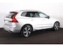 Volvo XC60 T8 Recharge AWD R-Design - Panorama/schuifdak - IntelliSafe Assist - Parkeercamera achter - Verwarmde voorstoelen & stuur - Parkeersensoren voor & achter - High Performance Audio - Elektr. bedienb. bestuurdersstoel met geheugen - Drive Mode Settings - Extra getint glas - Inklapbare trekhaak - 19' LMV