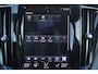 Volvo XC60 T8 Recharge AWD R-Design - Panorama/schuifdak - IntelliSafe Assist - Parkeercamera achter - Verwarmde voorstoelen & stuur - Parkeersensoren voor & achter - High Performance Audio - Elektr. bedienb. bestuurdersstoel met geheugen - Drive Mode Settings - Extra getint glas - Inklapbare trekhaak - 19' LMV
