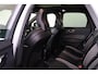 Volvo XC60 T8 Recharge AWD R-Design - Panorama/schuifdak - IntelliSafe Assist - Parkeercamera achter - Verwarmde voorstoelen & stuur - Parkeersensoren voor & achter - High Performance Audio - Elektr. bedienb. bestuurdersstoel met geheugen - Drive Mode Settings - Extra getint glas - Inklapbare trekhaak - 19' LMV