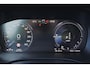 Volvo XC60 T8 Recharge AWD R-Design - Panorama/schuifdak - IntelliSafe Assist - Parkeercamera achter - Verwarmde voorstoelen & stuur - Parkeersensoren voor & achter - High Performance Audio - Elektr. bedienb. bestuurdersstoel met geheugen - Drive Mode Settings - Extra getint glas - Inklapbare trekhaak - 19' LMV