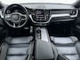 Volvo XC60 T8 406pk AWD Polestar Engineered / 2e Eig. / Dealeronderhouden / 22'' / Harman&Kardon Audio / Black Pack / 360 Camera /  ACC / BLIS / Trekhaak / Panoramadak / Getint Glas / Full-LED / Head-Up / DAB / Flippers /