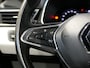 Renault Clio 1.0 TCe 90 Techno *Dealer onderhouden!* - Dodehoek - Groot scherm - Camera