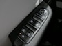 Renault Clio 1.0 TCe 90 Techno *Dealer onderhouden!* - Dodehoek - Groot scherm - Camera