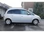 Opel Meriva 1.6-16V Cosmo / Airco / CruiseControl / Elektrische ramen