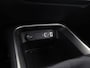 Jeep Avenger 1.2 Longitude (APPLE CARPLAY, JBL AUDIO, GROOT NAVI, 360 CAMERA, GETINT GLAS, SPORTSTOELEN, ADAPTIVE CRUISE, KEYLESS, NIEUWSTAAT)