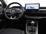 Jeep Avenger 1.2 Longitude (APPLE CARPLAY, JBL AUDIO, GROOT NAVI, 360 CAMERA, GETINT GLAS, SPORTSTOELEN, ADAPTIVE CRUISE, KEYLESS, NIEUWSTAAT)