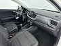 Kia Stonic 1.0 T-GDi MHEV DynamicLine | Two tone | Apple Carplay | Android Auto | Camera | Cruise control | Parkeersensoren |
