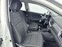 Kia Stonic 1.0 T-GDi MHEV DynamicLine | Two tone | Apple Carplay | Android Auto | Camera | Cruise control | Parkeersensoren |