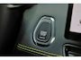 Lynk & Co 01 1.5 More - Panorama/schuifdak - Adaptieve Cruise control met stuurovername - 360º Camera - Infinity Audio by Harman/Kardon - BLIS - Stoelverwarming voor - Adaptieve LED koplampen - Geïntegreerde dashcam voor - Elektr. bedienb. achterklep - Draadloze Apple Carplay & Android Auto - Keyless Entry & drive - 20' LMV