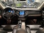 Volvo XC90 2.0 T8 Recharge AWD Ultimate Dark | Massage | Trekhaak | Pano | HUD | Luchtvering