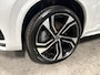 Volvo XC90 2.0 T8 Recharge AWD Ultimate Dark | Massage | Trekhaak | Pano | HUD | Luchtvering
