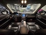 Volvo XC90 2.0 T8 Recharge AWD Ultimate Dark | Massage | Trekhaak | Pano | HUD | Luchtvering