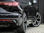 Volkswagen Touareg 3.0 TSi eHybrid 4MOTION R | 462PK | Panoramadak | NL-Auto | Night Vision | Massage + Ventilatie | HUD | Dynaudio | Luchtvering | Soft Close | Adaptive Cruise | Ambiance Interieur | Keyless Entry | Stoelverwarming V+A | Stuurverwarming | Trekhaak |