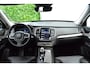 Volvo XC90 2.0 T8 Recharge AWD Ultimate Dark | Trekhaak | Massage | Pilot Assist |