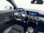 Mercedes-Benz CLA Shooting Brake 180 Business Solution AMG Styling | Sfeerverlichting | Navigatie | Stoelverwarming