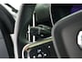 Volvo XC40 Single Motor Extended Range Plus 82 kWh Trekhaak / CarPlay / Pilot assist / Camera