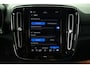 Volvo XC40 Recharge Twin Plus 82 kWh / Pilot assist / Cam / Trekhaak / Allseason