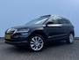 Skoda Karoq 1.5 TSI ACT Style Business Trekhaak Pano Leer Adap.Cruise Memory Camera VOL!