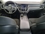 Volvo V60 2.0 B3 Momentum Advantage | Cruise Control | Trekhaak | DAB+ | Navigatie | Apple CarPlay & Android Auto | Parkeercamera |