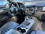 Volkswagen Touareg 4.2 V8 TDI R-Line Panodak LuchtveringTrekhaak 21"