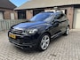Volkswagen Touareg 4.2 V8 TDI R-Line Panodak LuchtveringTrekhaak 21"