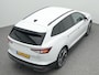 Skoda Enyaq iV 60 | SoH 93,5% | Trekhaak | Achteruitrijcamera | Cruise control | Navigatie | 21" velgen |