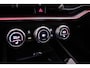 Skoda Superb Sportline Business 1.5 TSI PHEV 204pk DSG Automaat Trekhaak, Adaptive cruise control, Elektrische achterklep, Achteruitrijcamera, Navigatie, LED matrix koplampen