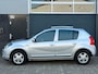 Dacia Sandero 1.2 Blackline AIRCO, CAMERA, TREKHAAK, 2e EIGENAAR, BOEKJES, NAP