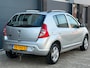 Dacia Sandero 1.2 Blackline AIRCO, CAMERA, TREKHAAK, 2e EIGENAAR, BOEKJES, NAP