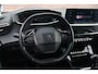Peugeot 2008 1.2 PureTech 100pk Allure - Apple CarPlay - Climate control - Cruise control - Parkeersensoren - Navigatiesysteem - Rijstrooksensor