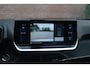Peugeot 2008 1.2 PureTech 100pk Allure - Apple CarPlay - Climate control - Cruise control - Parkeersensoren - Navigatiesysteem - Rijstrooksensor