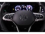 Volkswagen Golf Variant R-Line Edition 1.5 eTSI 150pk DSG Automaat Adaptive cruise control, Achteruitrijcamera, LED koplampen, Stuurwiel verwarmd, Parkeersensoren, App connect
