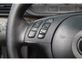 BMW 3-Serie Cabrio 323Ci Executive/ 6-Cil./ Windscherm/ Xenon/ Leder+Stoelverwarm./ Trekhaak/ Bluetooth/ Elek.+Memory Stoelen/ Clima/ Cruise/ 17''LMV/ Leder Multi-Stuur/ PDC/ Armsteun