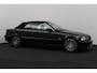 BMW 3-Serie Cabrio 323Ci Executive/ 6-Cil./ Windscherm/ Xenon/ Leder+Stoelverwarm./ Trekhaak/ Bluetooth/ Elek.+Memory Stoelen/ Clima/ Cruise/ 17''LMV/ Leder Multi-Stuur/ PDC/ Armsteun