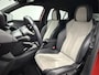 Peugeot e-2008 EV GT Pack 50 kWh 3-Fase SOH 97% | 3D i-Cockpit | Adaptive Cruise | Camera | Full-Led | Sfeerverlichting
