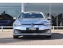 Volkswagen Golf 1.0 eTSI 110pk DSG Life | Navigatie | Camera | PDC | Carplay