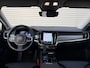 Volvo V90 T8 AWD 455pk Ultra Dark Panorama dak / HUD / 360 camera / Stoel/- stuurverwarming /