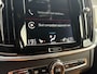Volvo S90 T4 Momentum+ / dodehoekdetectie / Adaptieve cruise control / stoel- en stuurverwarming /