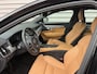 Volvo S90 T4 Momentum+ / dodehoekdetectie / Adaptieve cruise control / stoel- en stuurverwarming /