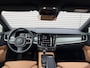 Volvo S90 T4 Momentum+ / dodehoekdetectie / Adaptieve cruise control / stoel- en stuurverwarming /
