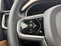 Volvo S90 T4 Momentum+ / dodehoekdetectie / Adaptieve cruise control / stoel- en stuurverwarming /
