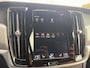 Volvo S90 T4 Momentum+ / dodehoekdetectie / Adaptieve cruise control / stoel- en stuurverwarming /