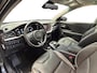 Kia Niro EV e-Niro ExecutiveLine 64 kWh Full options | Stoelverwarming + verkoeling | Navigatie / Carplay | Dodehoekdetectie | Memory seat
